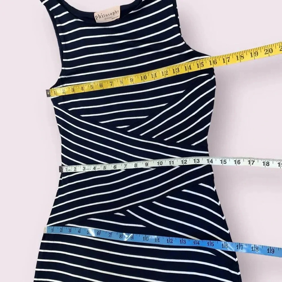 Philosophy Sleeveless Tank Shift Dress Stretchy Knit Size L Navy White Stripes - Picture 14 of 16